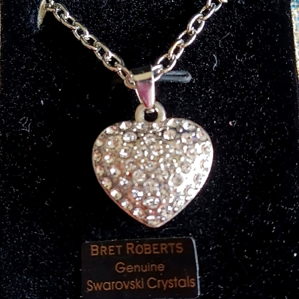 Bret Roberts genuine Swarovski necklace